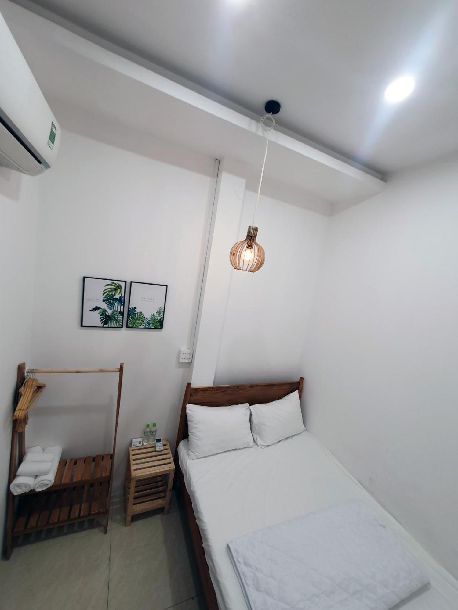 Hero Hostel & Billiards Chau Doc Exterior photo