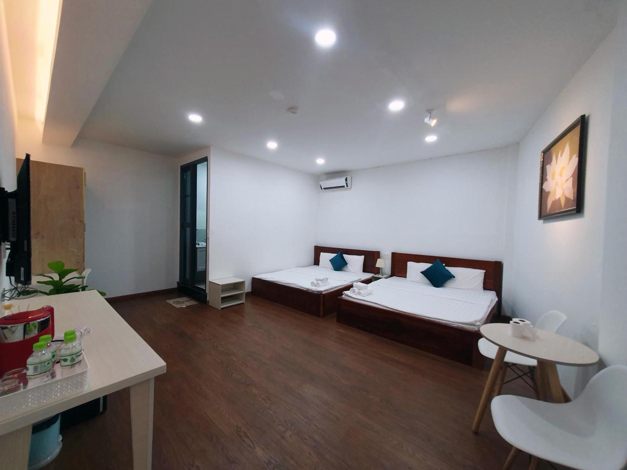 Hero Hostel & Billiards Chau Doc Exterior photo