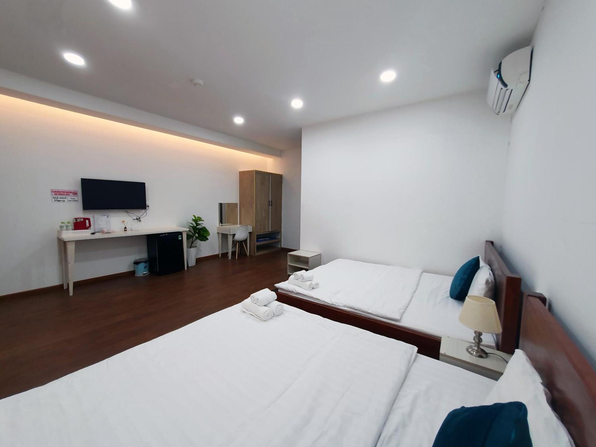 Hero Hostel & Billiards Chau Doc Exterior photo