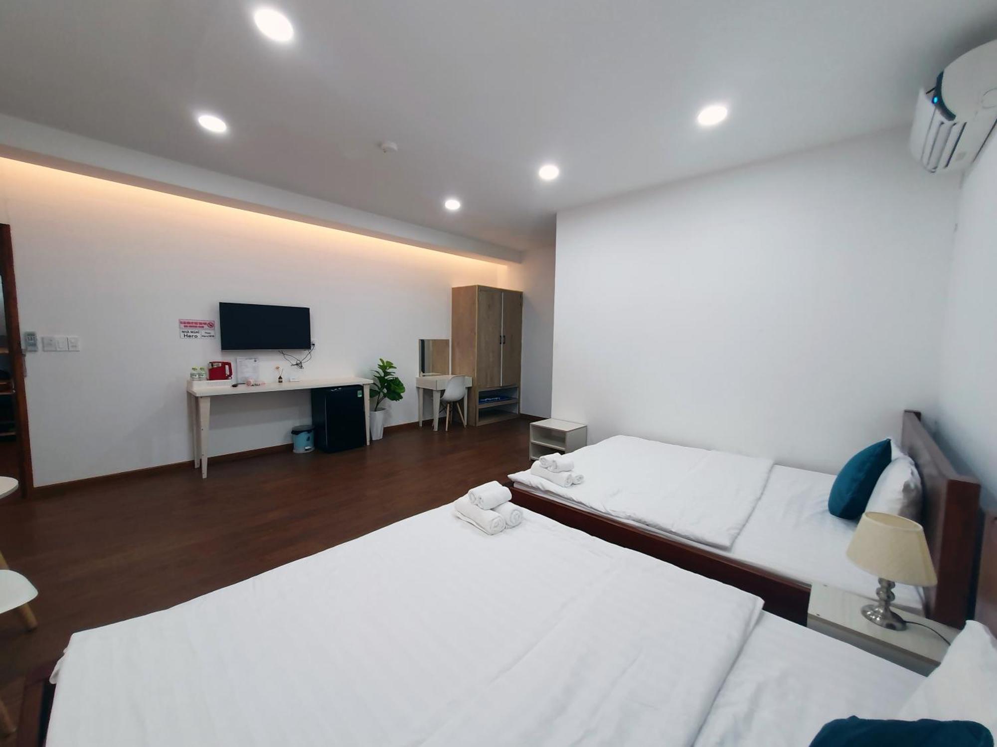 Hero Hostel & Billiards Chau Doc Exterior photo